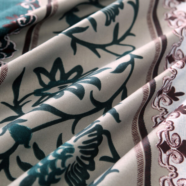 Luxe Bedding Set – Style Meets Comfort - Image 10