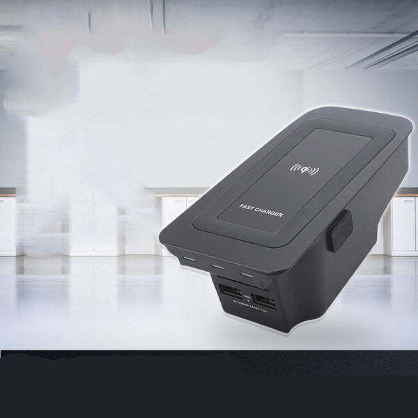 Xc90 Dedicated Car Charger - Image 3